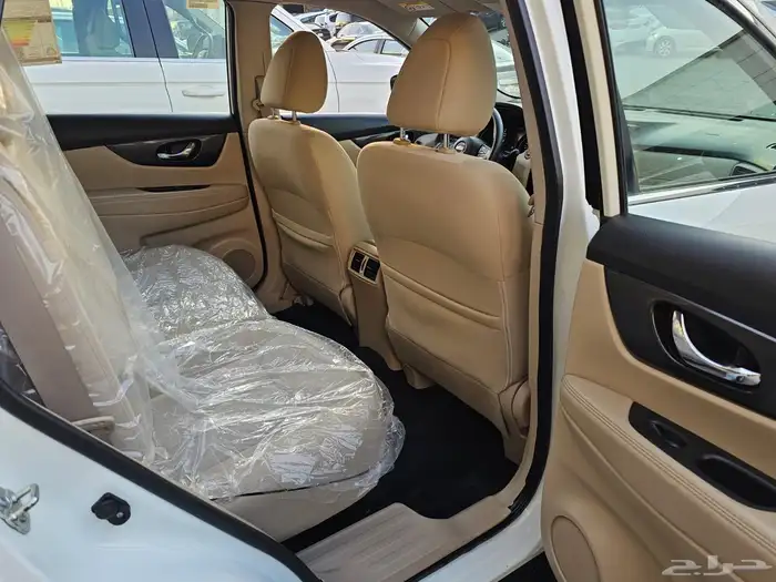 نيسان اكستريل2022 ممشى قليل غاية المستخدم 9