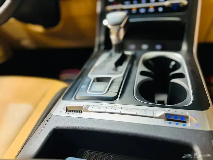 كيا كارنيفال 2021 ديزل فل كامل ( بحاله ممتازه) 17