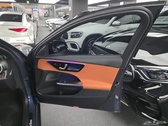 مملوكة لدي العصيمي قيد الشحن_مرسيدس_بنز_C200_2025 24