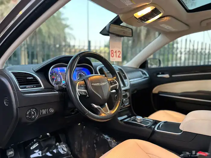 كرايزلرC300(تم بيع السياره) 1