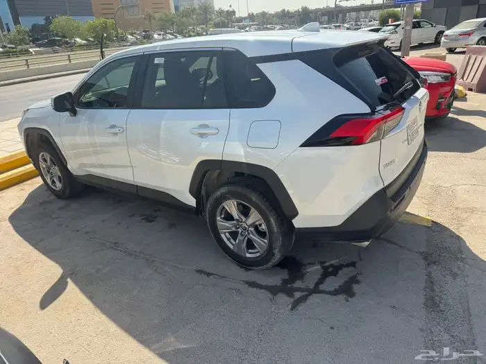 تويوتا راف فور 2024 استاندرد اخو الجديد 7