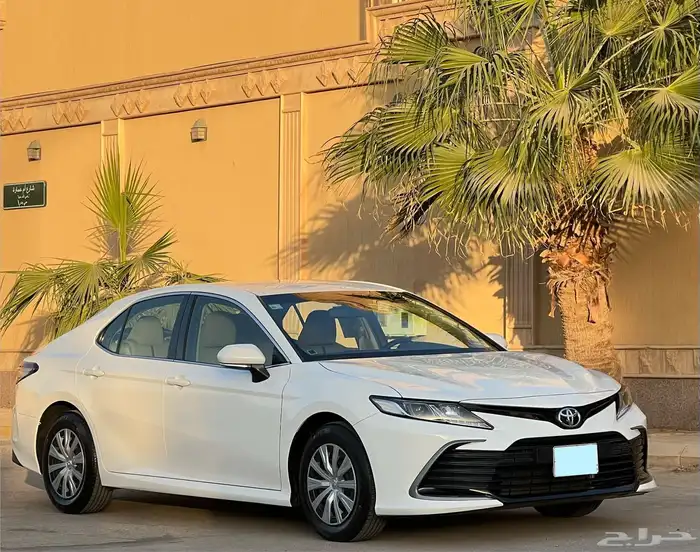 تويوتا كامري استاند سعودي 0