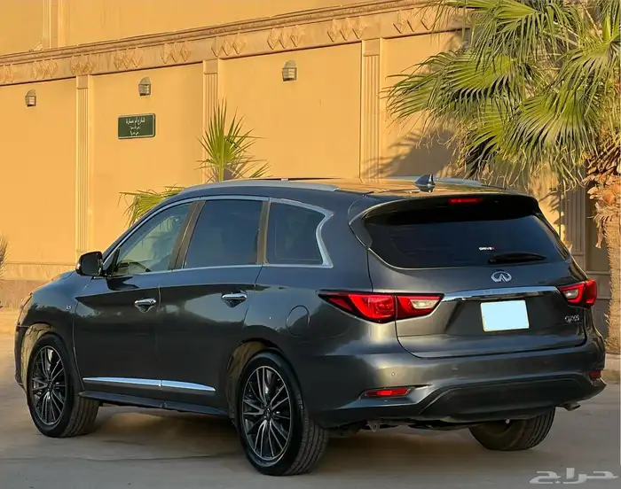 انفنتي QX60سعودي 10