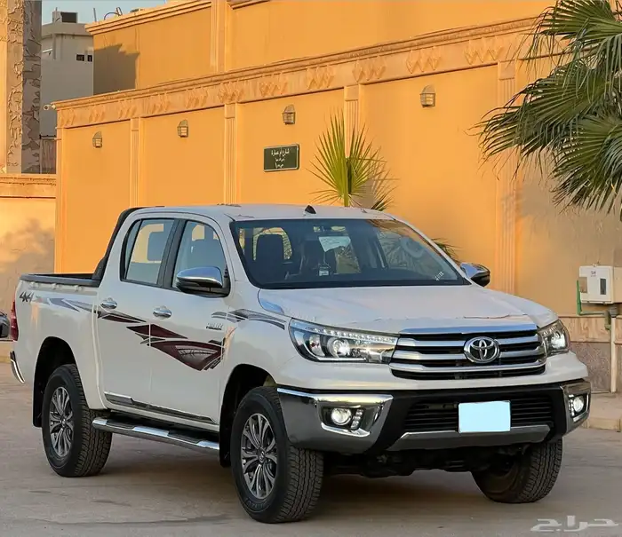 تويوتا هيلكس سعودي فل كامل سعودي 1