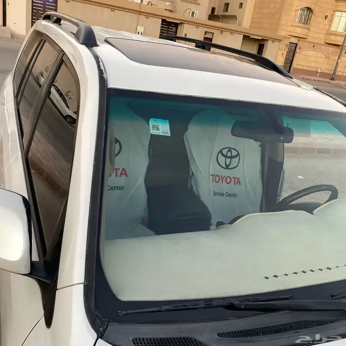 لاندكروزر 2010 9