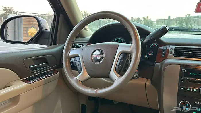 جمس يوكن 2011 قصير دبل ممشى قليل 16