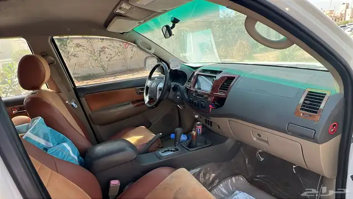 للبيع جيب تويوتا فورتشنر 2012 5