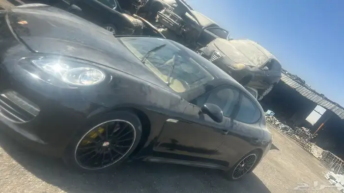 قعط غيار بورش 6