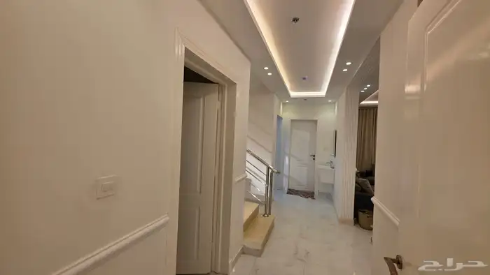 شقة درج داخلي حي طويق 1