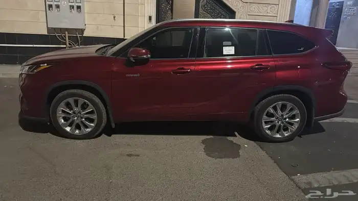 تويوتا هايلاندر أحمر 3