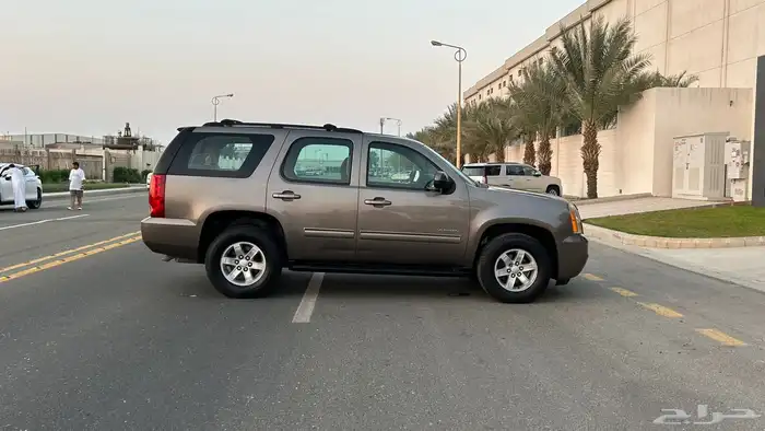 جمس يوكن 2011 قصير دبل ممشى قليل 9