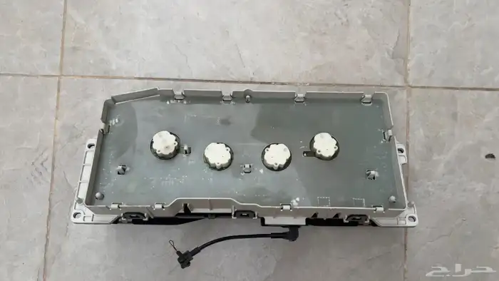 قطع فورد فكتوريا 2006 - 2012 8