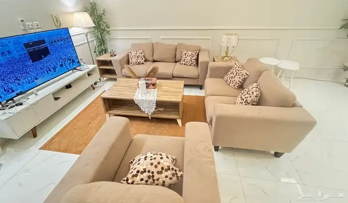 اثاث 3 مجالس للبيع نظاف 5