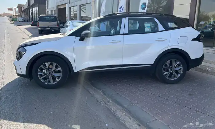 سبورتاج نص فل موديل 2026م 3