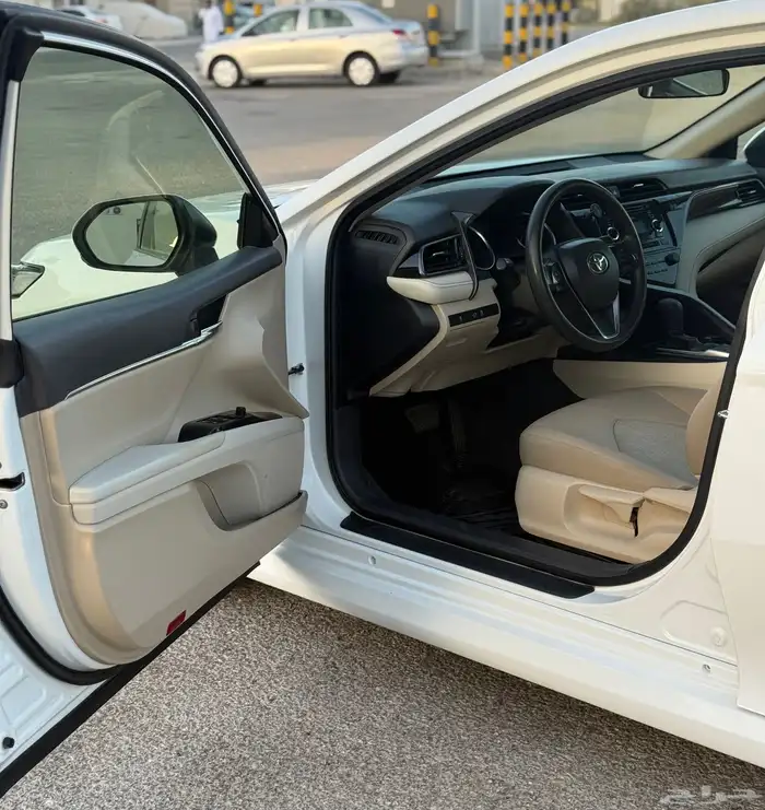 تويوتا _ كامري موديل 2020 تم البيع 13