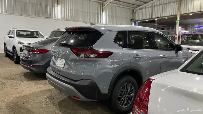 نيسان اكس تريل 2025 بحالة الوكالة 6