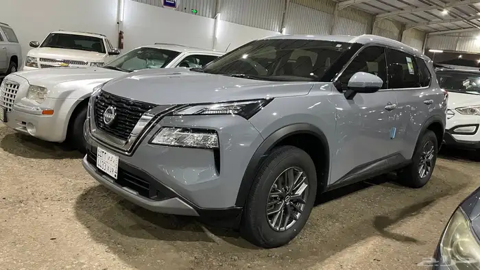 نيسان اكس تريل 2025 بحالة الوكالة 1
