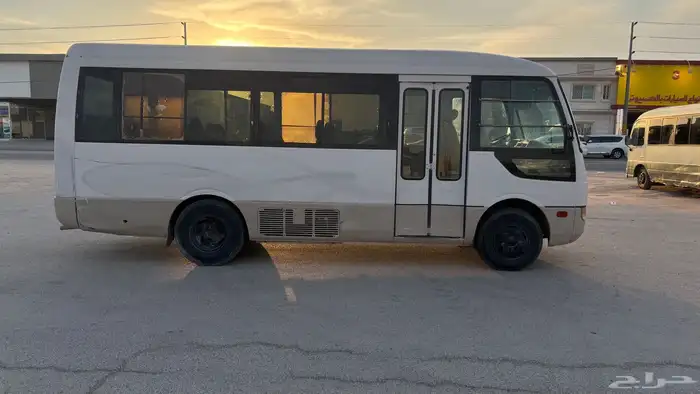 باص مستوبيشي روزا 2003 4
