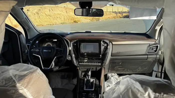 إعلان رهيب ايسزو 2024 MU-X دبل سعودي 7