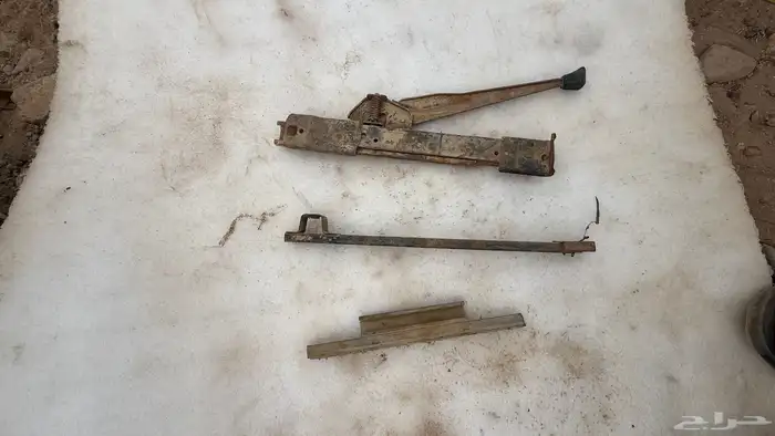 قطع غيار ربع 83 68