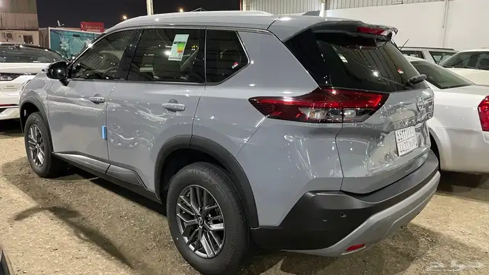 نيسان اكس تريل 2025 بحالة الوكالة 7