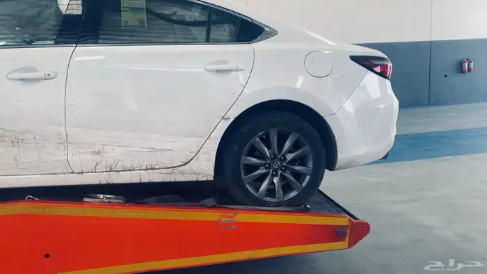 مازدا 6 مديل 2020 مصدوم على الكفر جهة السواق 5