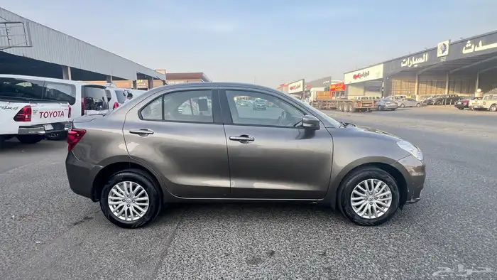 سوزوكي 2023 ديزاير استندر بنزين 4