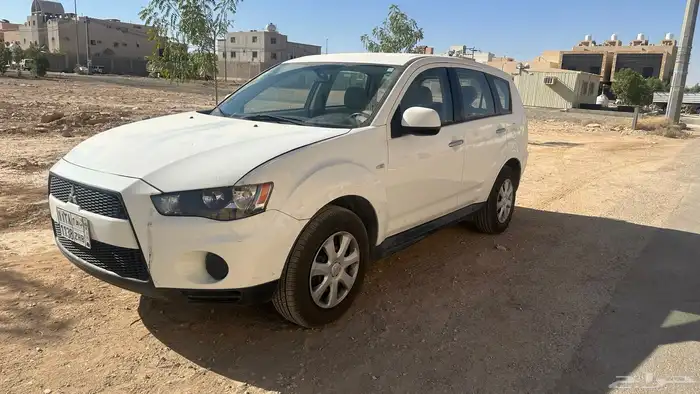 اوتلاندر ميتسوبيشي 2013 7