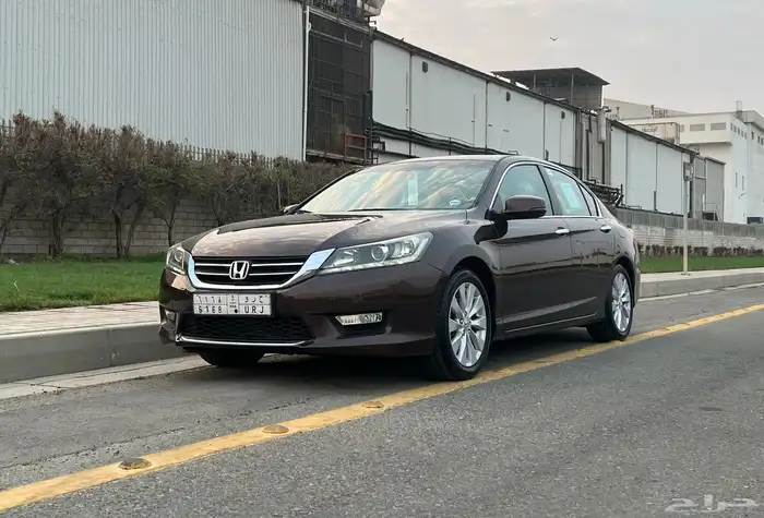 هوندا اكورد 2014 فل كامل لون مميز 2