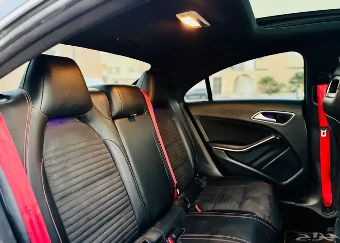 مرسيدس((2017))CLAبحاله ممتازه 7