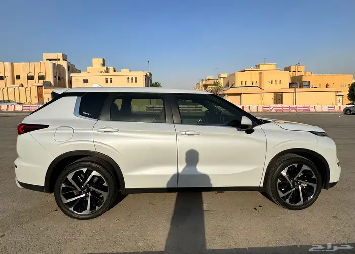 اوتلاندر 2023 الممشى 39000 11