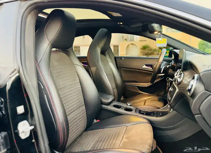 مرسيدس((2017))CLAبحاله ممتازه 12