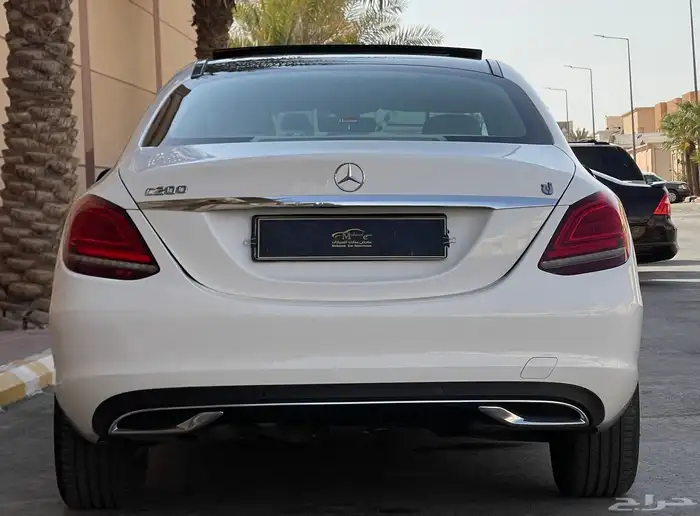 مرسيدس-2019-C200-جفالي- بنزين- قمه النظآفه 3