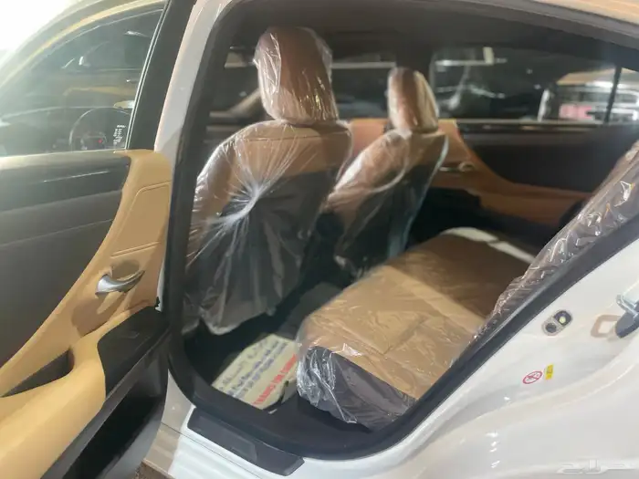 لكزس ES300H 2020 ممشى 70 الف 13