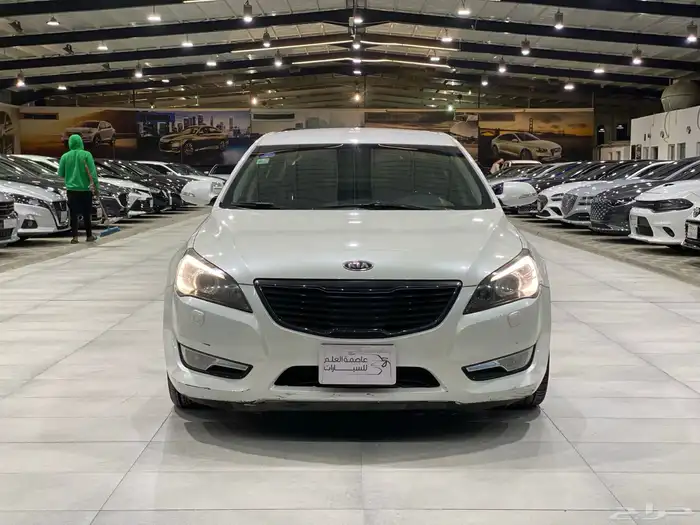 كيا كادينزا 2011 4