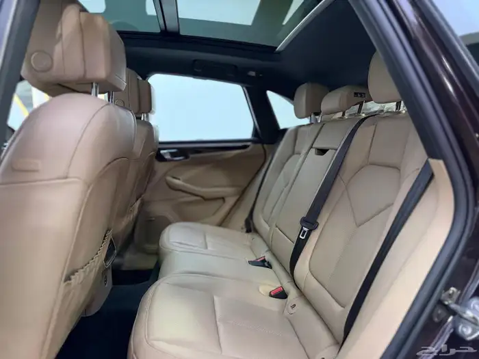 بورش ماكان 2024 2