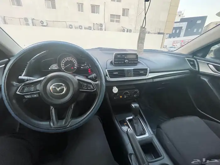مازدا 3  2018 ( عزيزه ) 12
