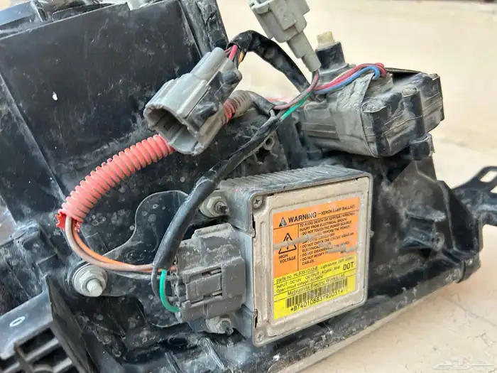 نيسان باترول شمعات سوبر سفاري مستعمل اصلي98-2001 - 2002-2004 5