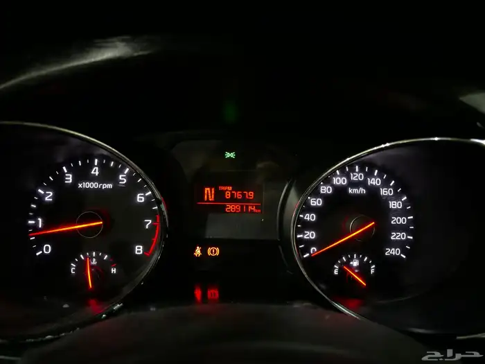 كيا كرنفال 2016 عائليه ثلاث صفوف 20