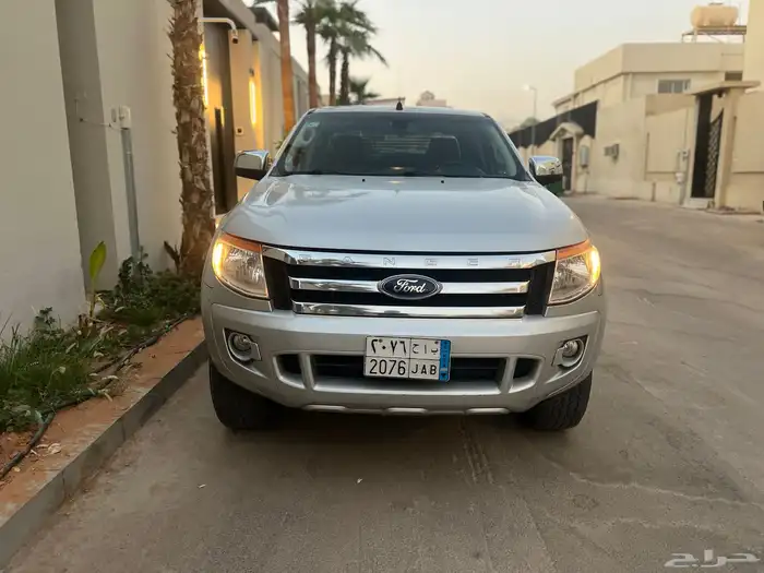 فورد رنجر 2015 ممشى قليل بحالة ممتازة 15