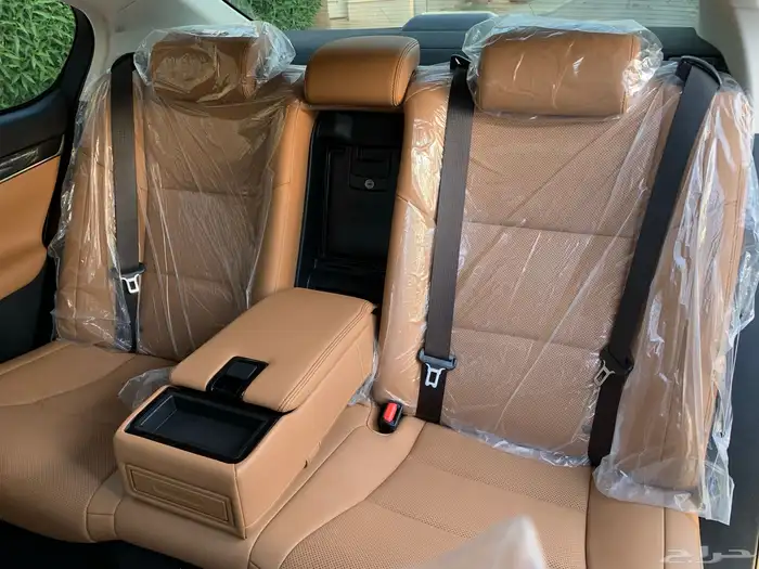 لكزس GS300 موديل 2018 بحالة الوكاله ممشى 26 الف 37