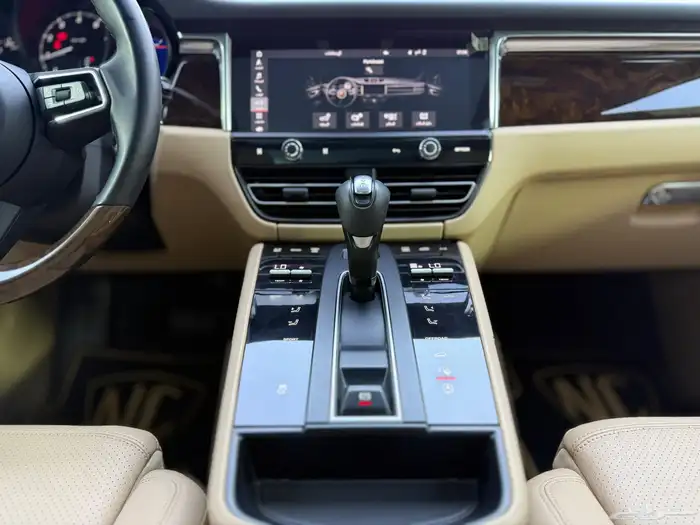 بورش ماكان 2024 5