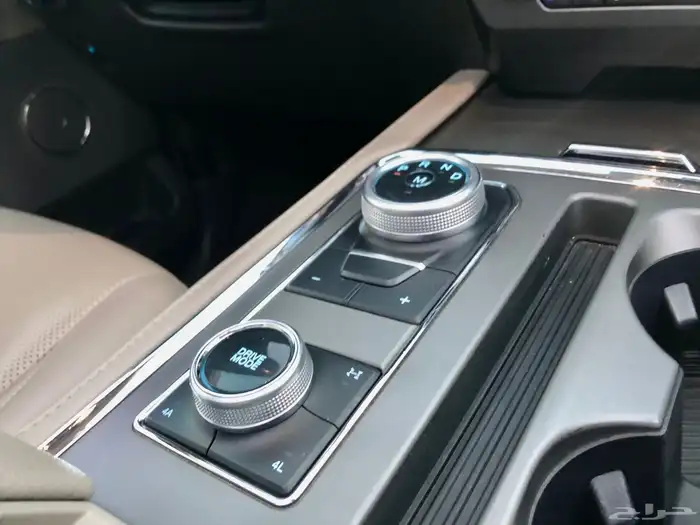 اكسبيدشن 2021 دبل 4X4 عداد 127 الف فل بدي وكالةXLT 10