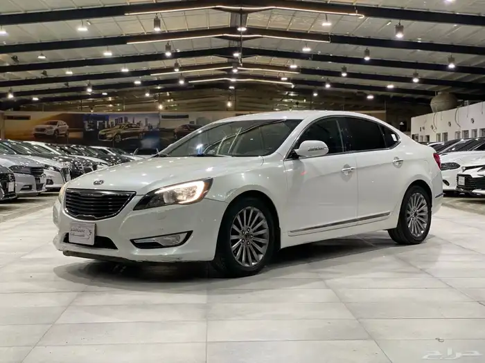 كيا كادينزا 2011 0