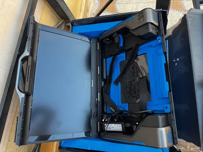 شاشة قيمنق متنقله 2