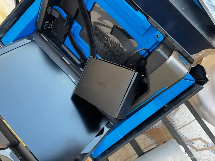 شاشة قيمنق متنقله 3