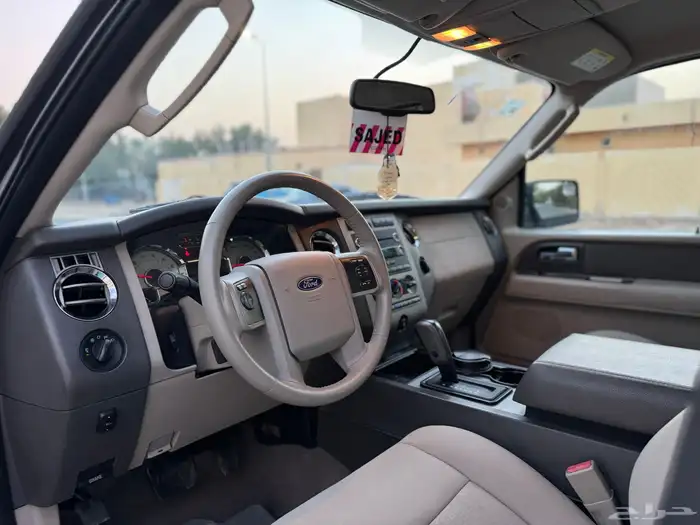 فورد اكسبديشن 2012 بحالة الوكاله 20