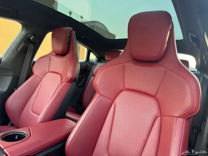 بورش تايكان GTS 2023 8