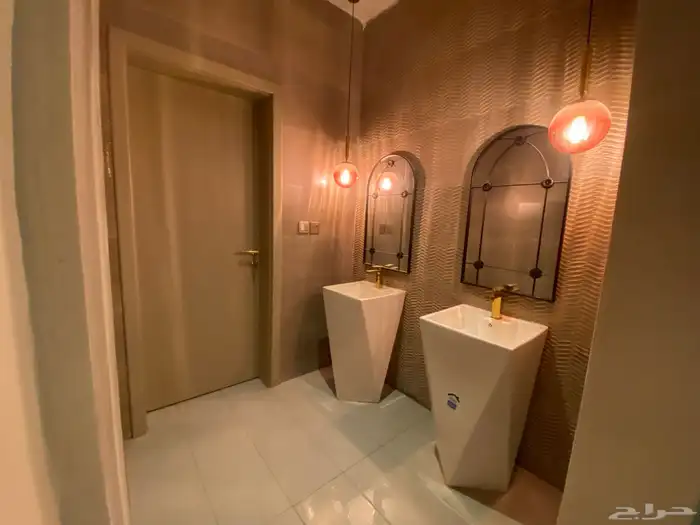 فيلا فاخرة ومميزة وذكية (جديدة للبيع) 4