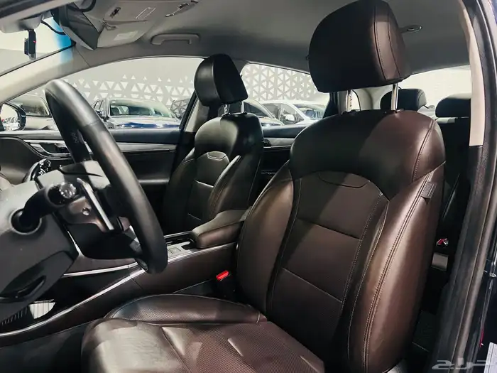 هيونداي ازيرا موديل 2021 (بحالة ممتازة) 4